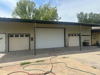 Plus de détails pour 12869 FM 1385, Pilot Point, TX - Local d'activités à louer