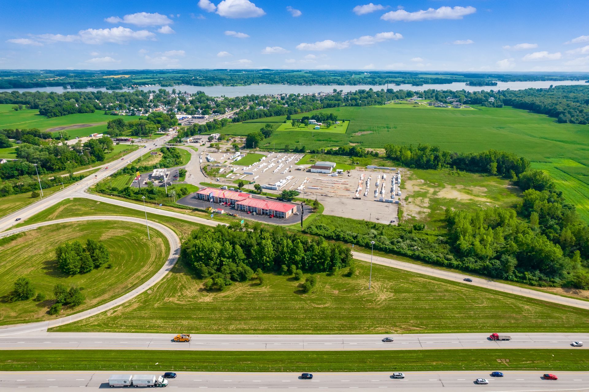 10800 Hebron Rd, Buckeye Lake, OH à vendre Photo du b timent- Image 1 de 10