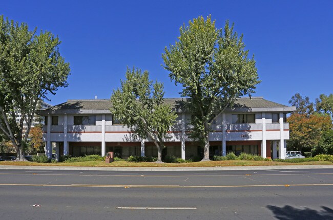 Plus de détails pour 2901 Moorpark Ave, San Jose, CA - Bureau à louer