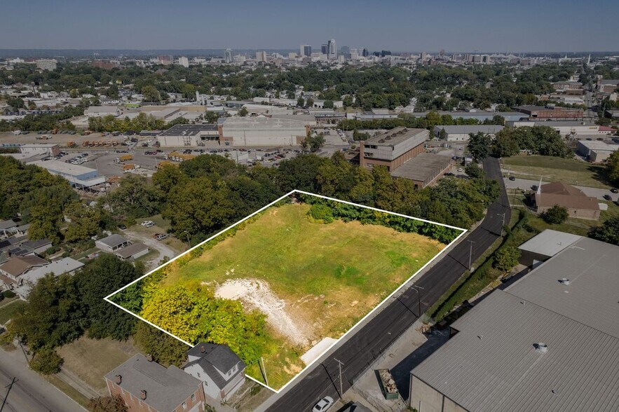 1440 Bland, Louisville, KY à louer - Photo du bâtiment - Image 2 de 7