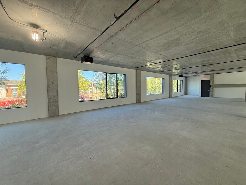 206 Ditmas Ave, Brooklyn, NY à louer - Photo du bâtiment - Image 3 de 20