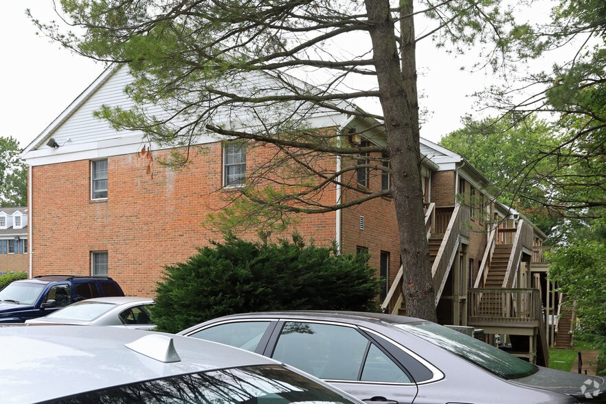 2907-2921 Olney Sandy Spring Rd, Olney, MD for sale - Building Photo - Image 3 of 7