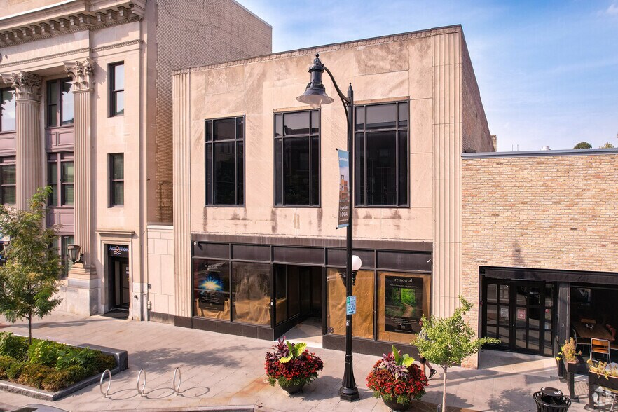 1040-1044 Lake St, Oak Park, IL à vendre - Photo du bâtiment - Image 3 de 44