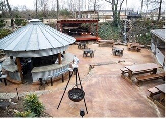 Plus de détails pour 141 E Carolina Ave, Memphis, TN - Commerce de détail à vendre