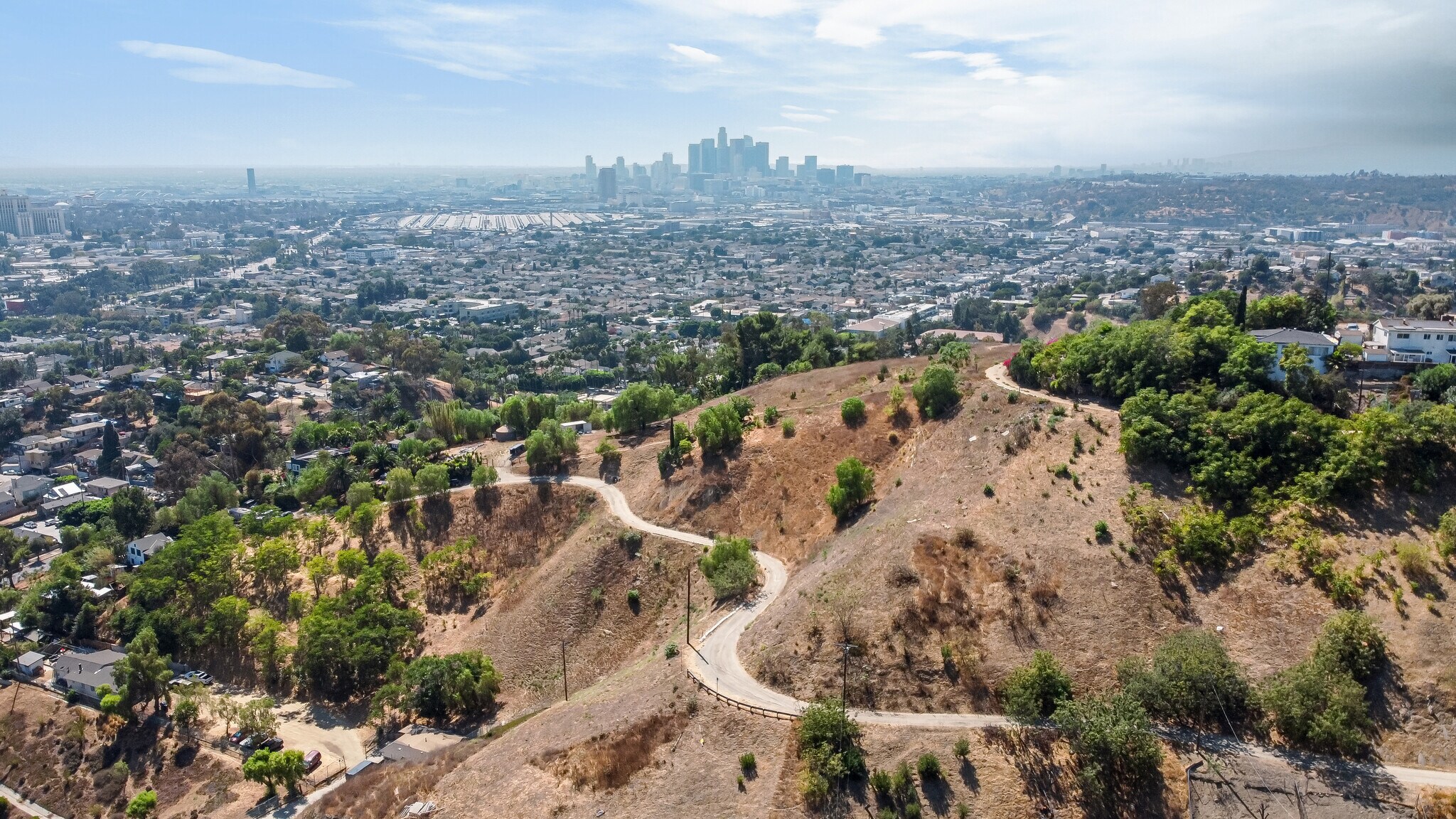 2600 Paradise dr, Los Angeles, CA for sale Primary Photo- Image 1 of 13