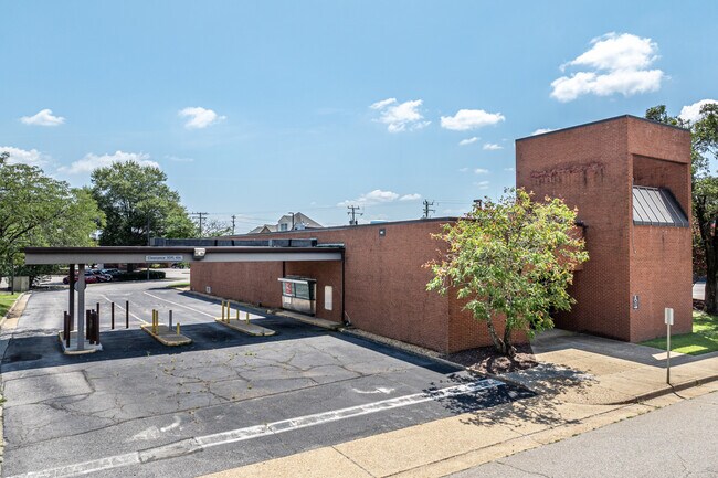 More details for 101 E City Point Rd, Hopewell, VA - Retail for Sale