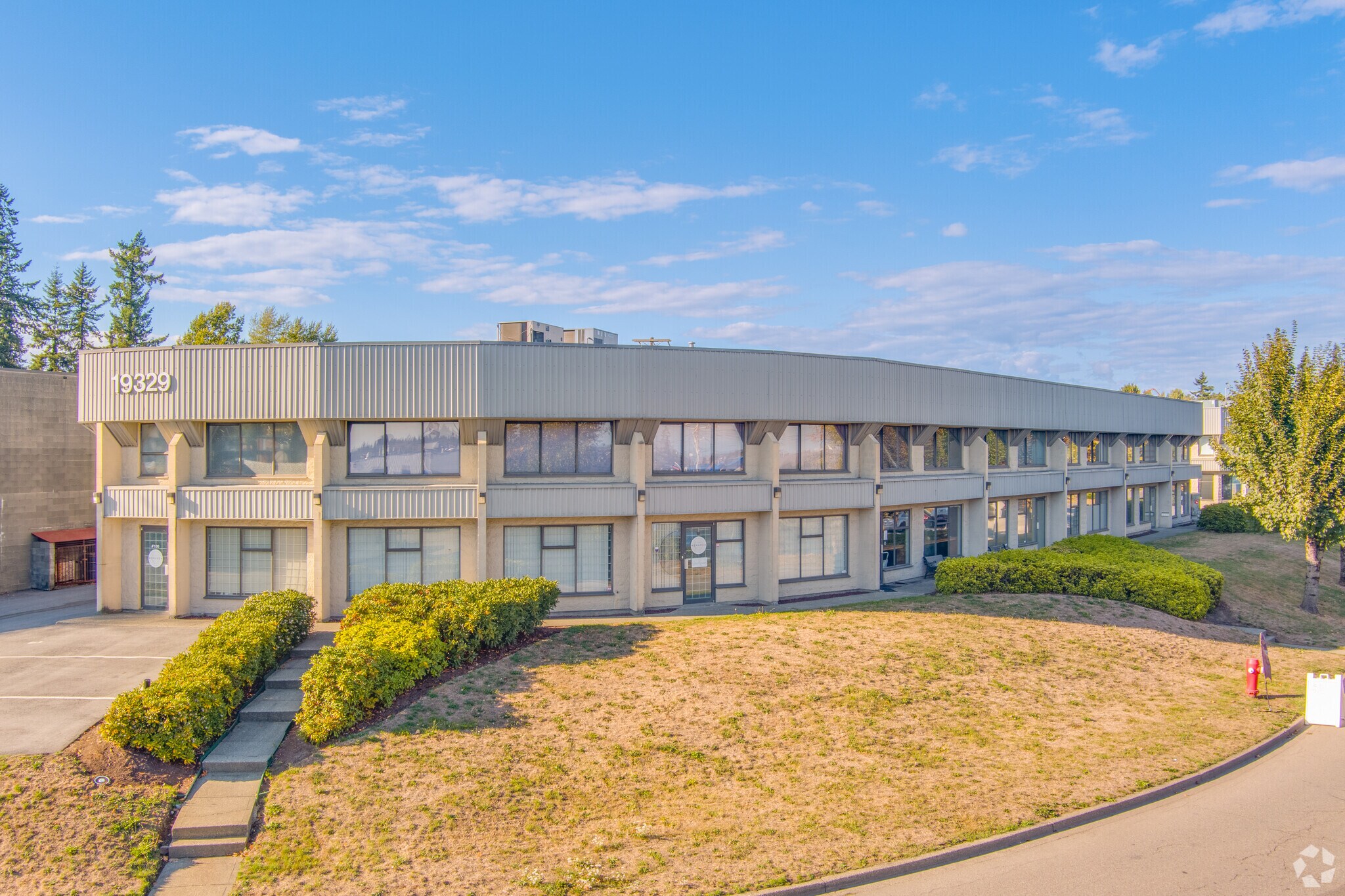 19331 Enterprise Way, Surrey, BC à louer Photo principale- Image 1 de 7