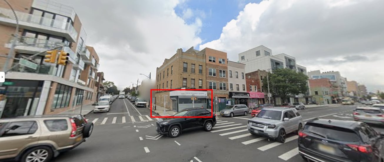 104-01 Northern Blvd, Corona, NY for lease Primary Photo- Image 1 of 9