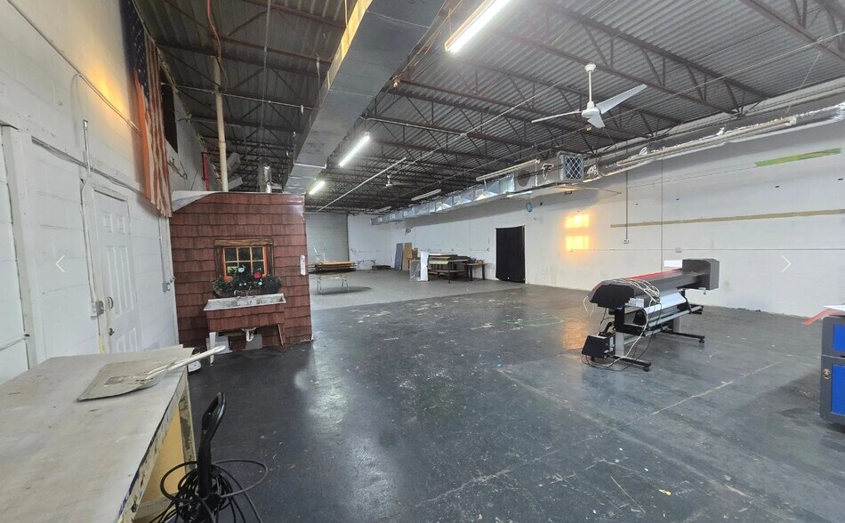 823-& 841 West Atlanta St, Marietta, GA à vendre - Photo intérieure - Image 3 de 3