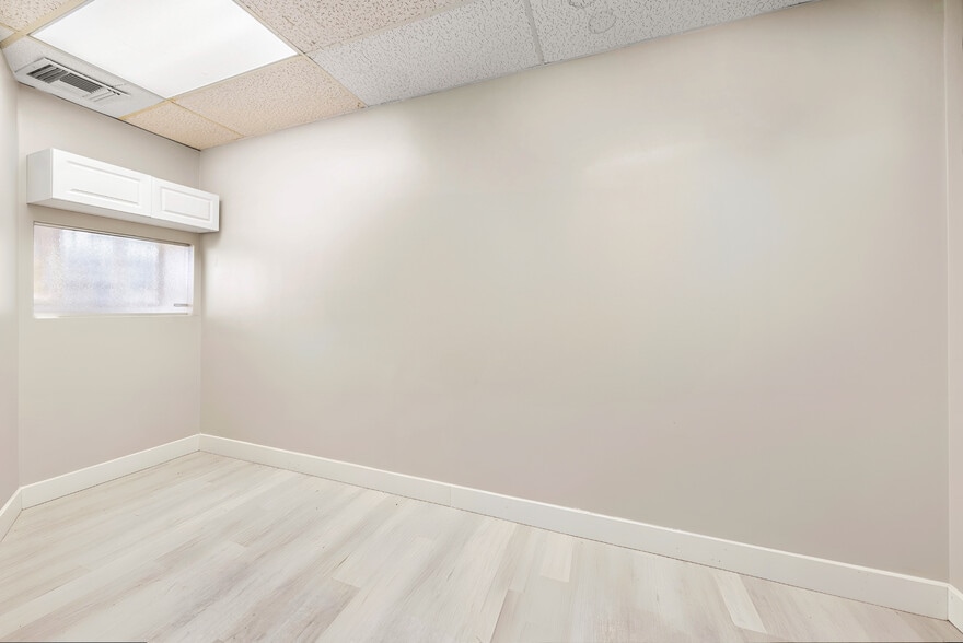 5341 W Atlantic Ave, Delray Beach, FL for lease - Interior Photo - Image 3 of 6