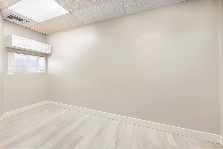 5341 W Atlantic Ave, Delray Beach, FL à louer - Photo intérieure - Image 3 de 6