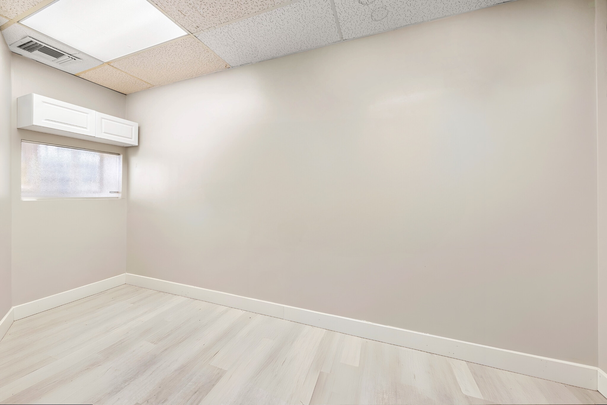 5341 W Atlantic Ave, Delray Beach, FL à louer Photo intérieure- Image 1 de 5