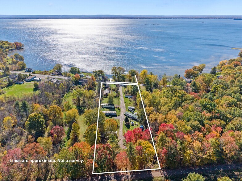 1298-1302 New York 49, Constantia, NY à vendre - Photo du bâtiment - Image 3 de 14