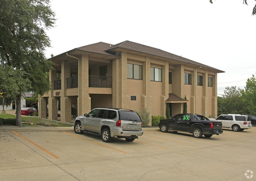 557 S IH-35, Georgetown, TX à vendre - Photo du bâtiment - Image 3 de 17