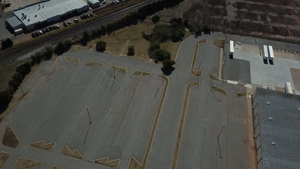 3400 S Kelly Ave, Edmond, OK for lease - Commercial Listing Video - Image 2 of 11