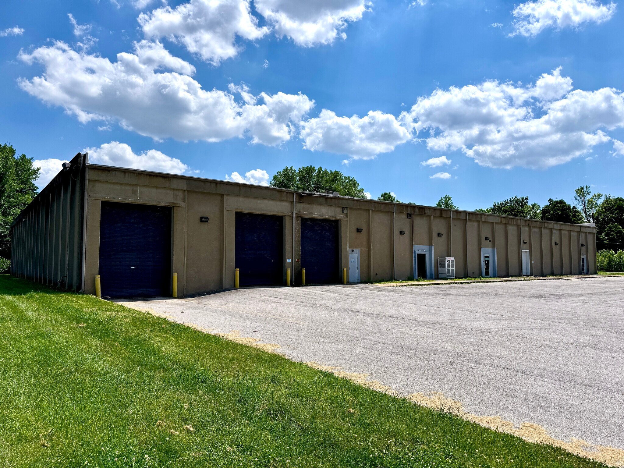 2800 Warehouse Rd, Owensboro, KY à louer Photo principale- Image 1 de 7