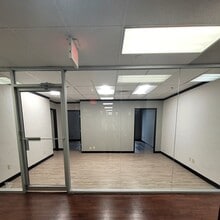 5350 S Western Ave, Oklahoma City, OK for lease Interior Photo- Image 1 of 8