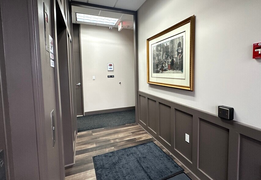 490 N Main St, Pittston, PA à louer - Photo du bâtiment - Image 3 de 10