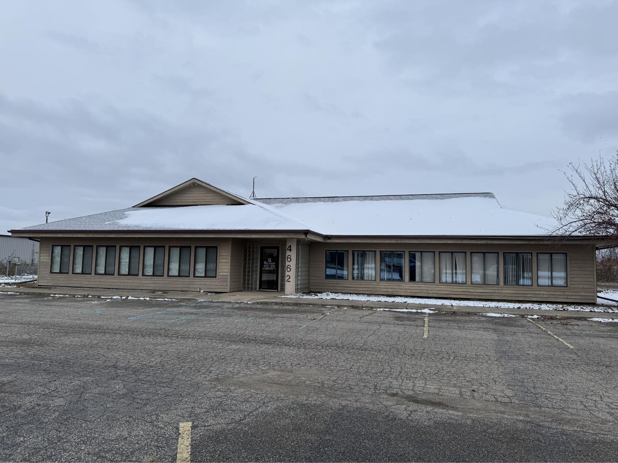 4662 S Division Ave, Wayland, MI à louer Photo principale- Image 1 de 2