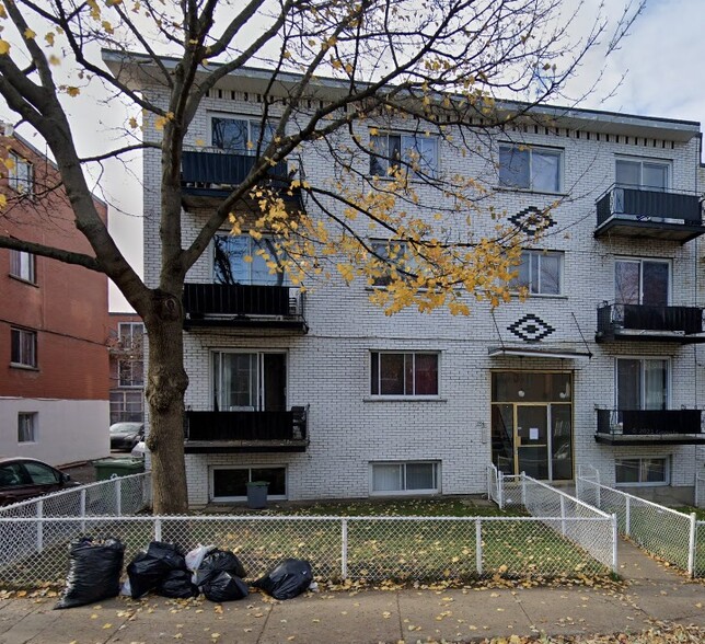 11958 Av Matte, Montréal, QC for sale - Primary Photo - Image 1 of 1