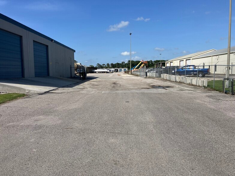 6315 Highway 347, Beaumont, TX à louer - Photo du bâtiment - Image 2 de 6