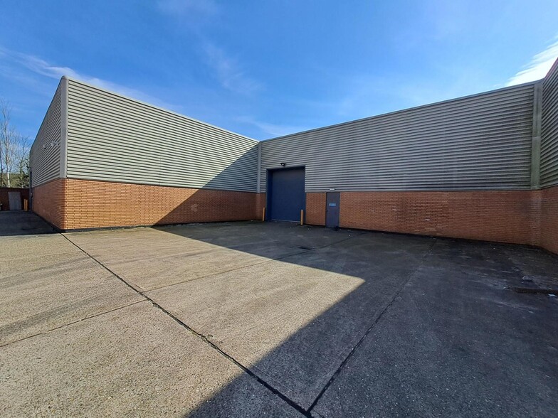 Peverel Dr, Milton Keynes for lease - Building Photo - Image 2 of 2