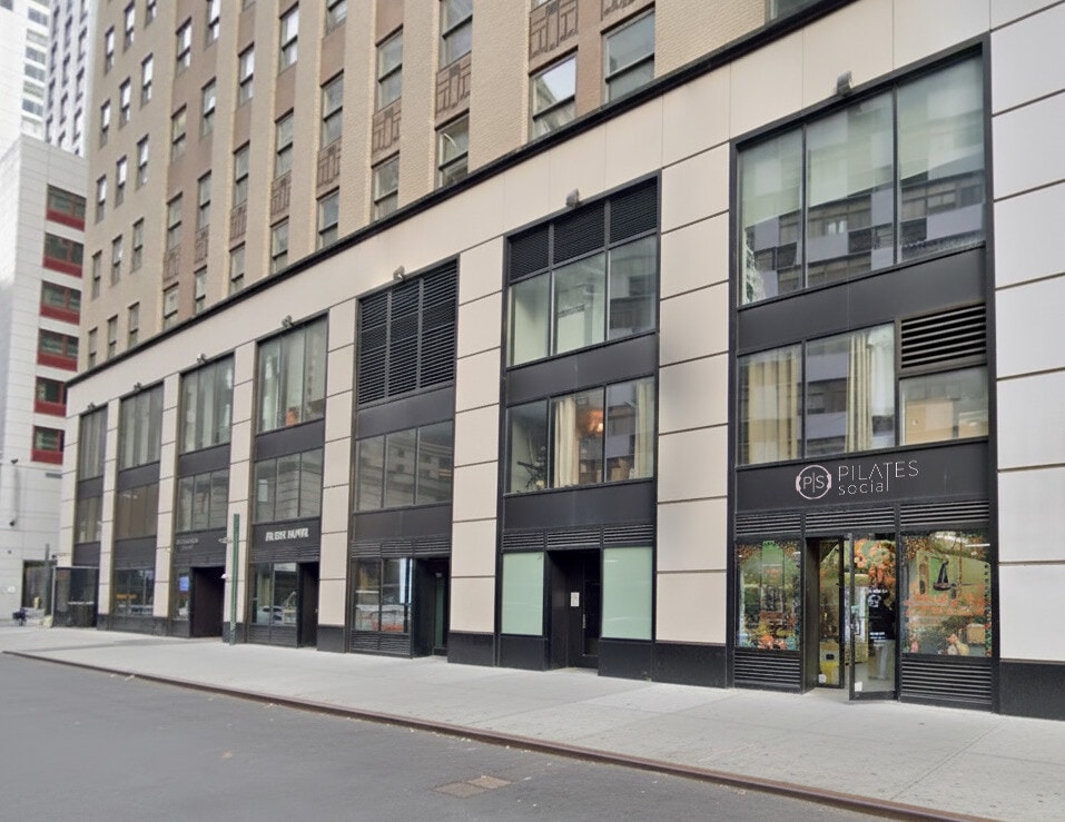 89 Washington St, New York, NY for lease Interior Photo- Image 1 of 2