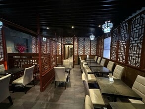 113-115 Seaside Rd, Eastbourne for lease Interior Photo- Image 2 of 3