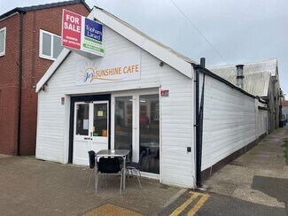 More details for 2 Pier Rd, Withernsea - Retail for Lease