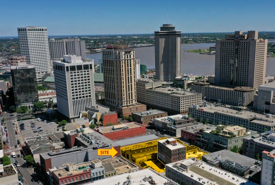 635 S Peters Street - Redevelopment Site, New Orleans, LA à louer - Aérien - Image 2 de 5
