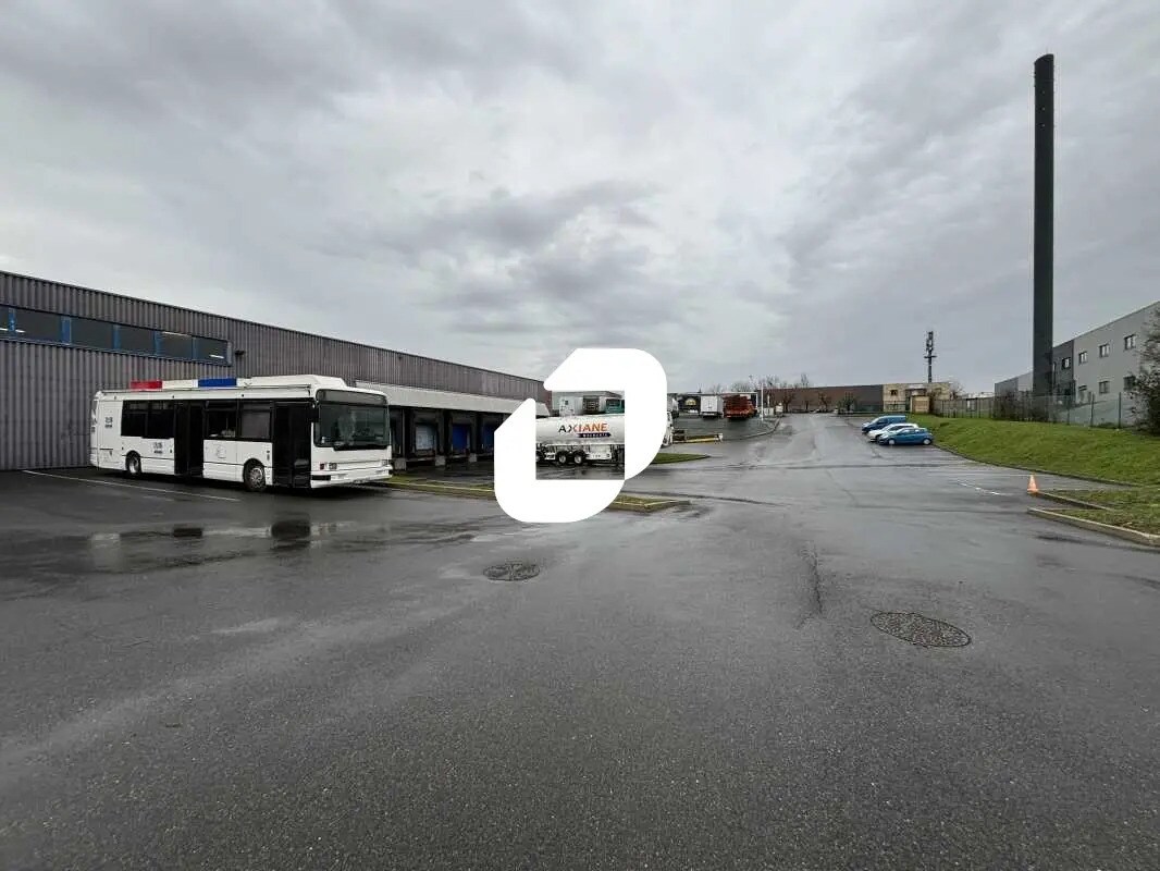 Flex dans Égly à louer Photo du bâtiment- Image 1 de 18