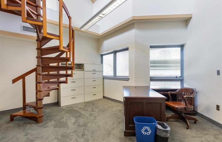 301-305 Old Tarrytown Rd, White Plains, NY à louer - Photo intérieure - Image 3 de 15