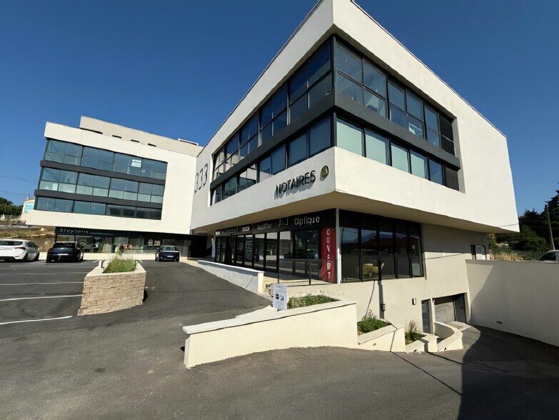 Avenue Marcel Paul, La Seyne-sur-Mer for lease - Building Photo - Image 2 of 6