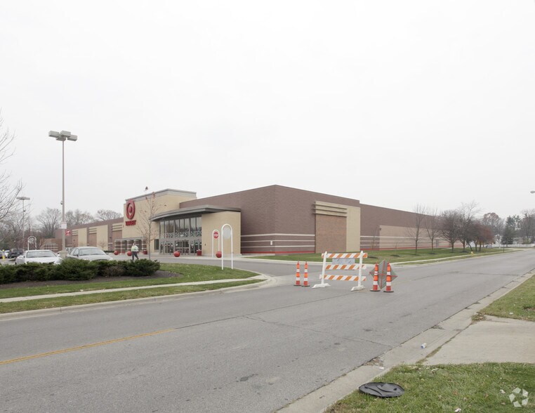 3955-4015 E Broad St, Columbus, OH for lease - Building Photo - Image 1 of 7