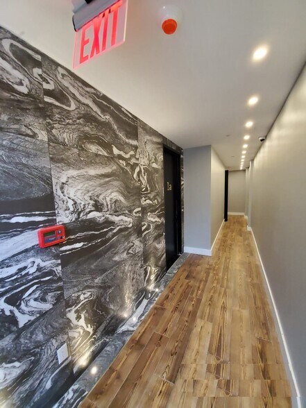 762-764 E 32nd St, Brooklyn, NY à vendre - Photo intérieure - Image 3 de 15