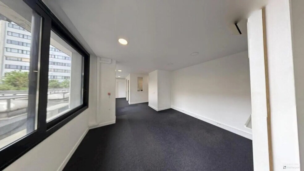Bureau dans Boulogne-Billancourt à louer - Photo du bâtiment - Image 3 de 7