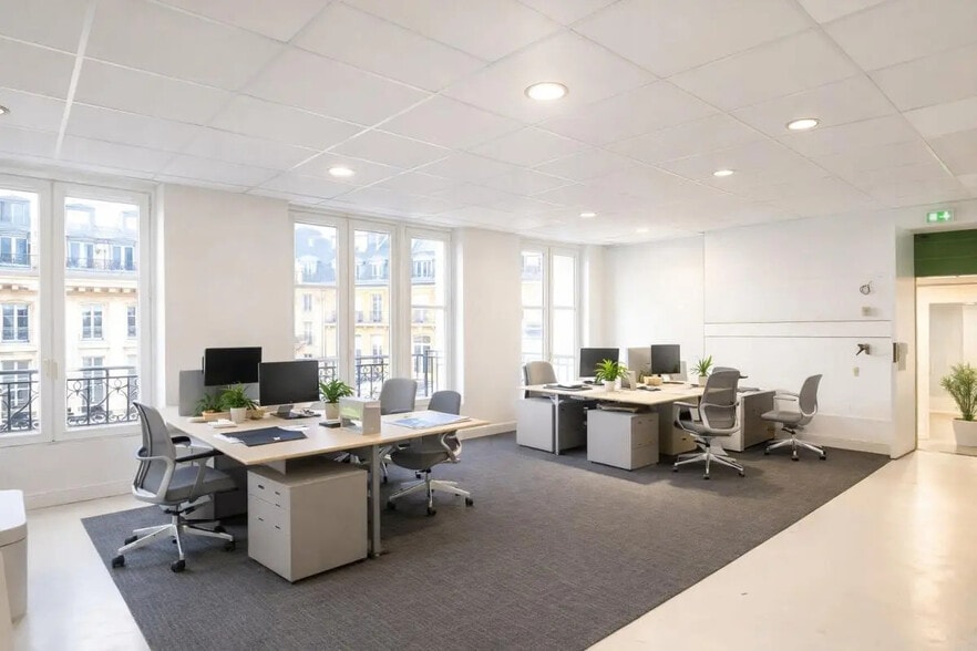 23 Rue Des Lavandières Sainte-Opportune, Paris for lease - Interior Photo - Image 2 of 7
