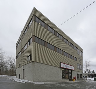 Plus de détails pour 585 Queen St S, Kitchener, ON - Bureau à vendre
