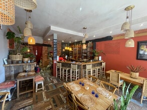 122 Poole Rd, Bournemouth for lease Interior Photo- Image 1 of 3