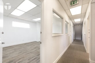 8146 Greenback Ln, Fair Oaks, CA for lease Interior Photo- Image 1 of 2