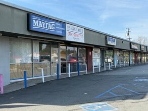 5453-5465 Del Amo Blvd, Lakewood, CA for lease Building Photo- Image 2 of 4