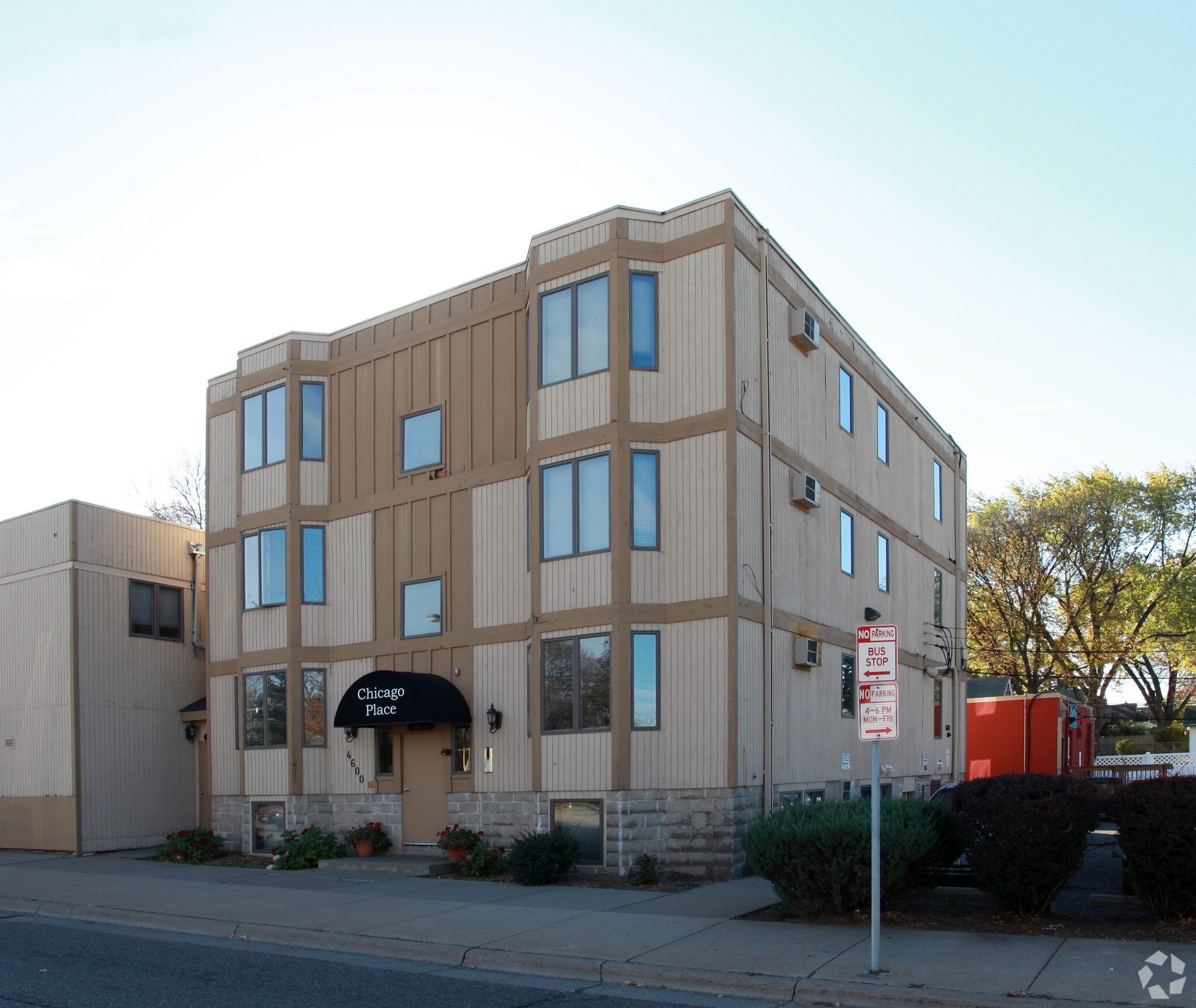 4600 Chicago Ave S, Minneapolis, MN à vendre Photo principale- Image 1 de 1