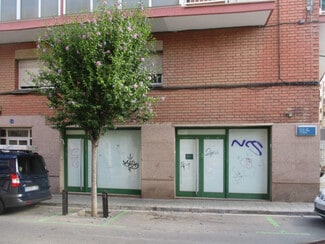 Plus de détails pour Multi-résidentiel à vendre