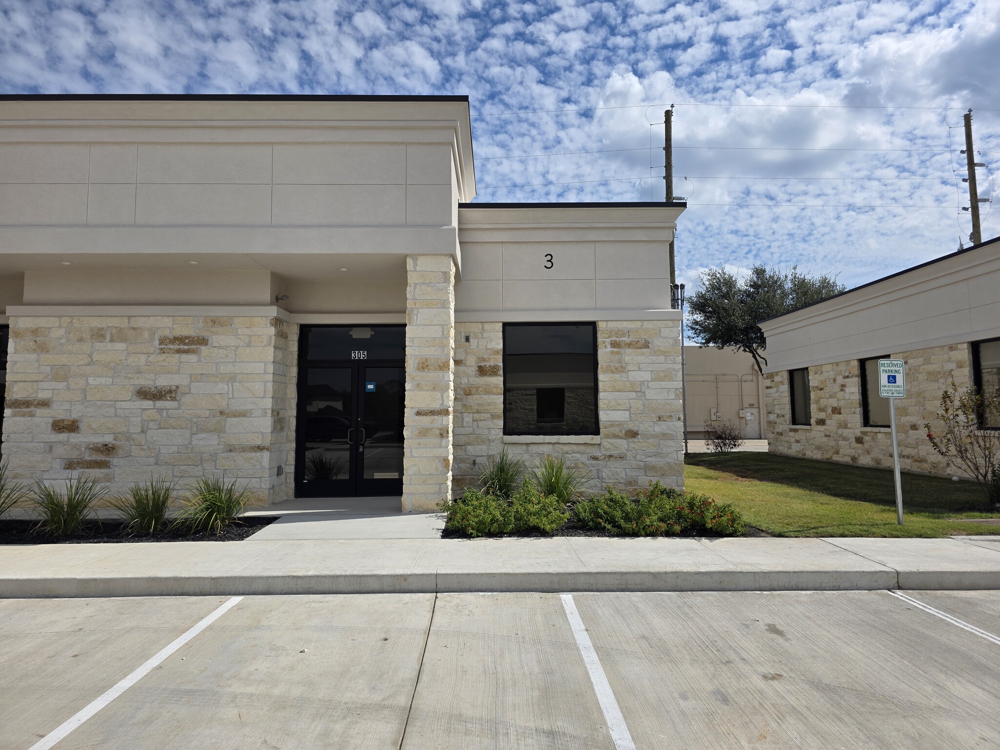 28111 S Firethorne Rd, Katy, TX for lease Interior Photo- Image 1 of 13