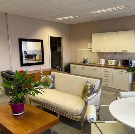 4A Royston Rd, Livingston for lease - Building Photo - Image 2 of 5