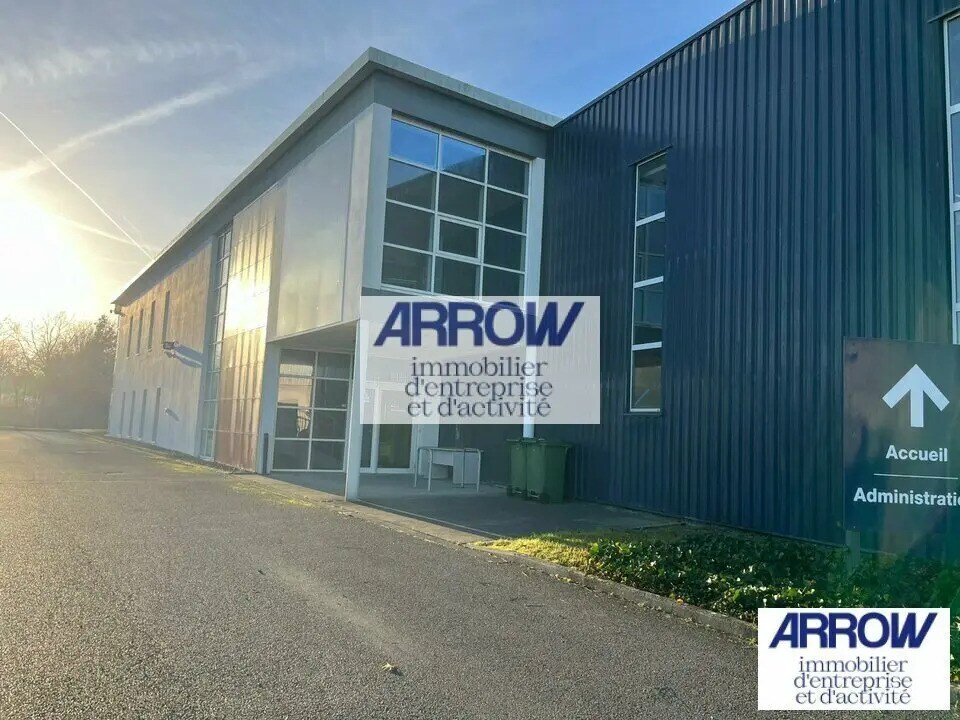 Local d'activités dans Bouguenais à vendre Photo du bâtiment- Image 1 de 6