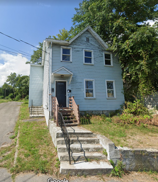 748 Albany St, Schenectady, NY à vendre - Photo principale - Image 1 de 1