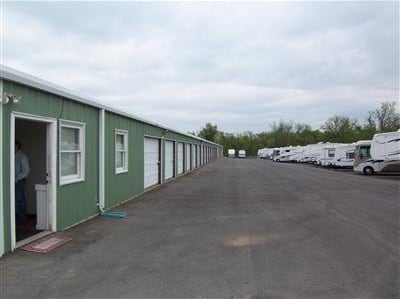 KO Storage 11 Portfolio portfolio of 11 properties for sale on LoopNet.ca - Primary Photo - Image 2 of 32