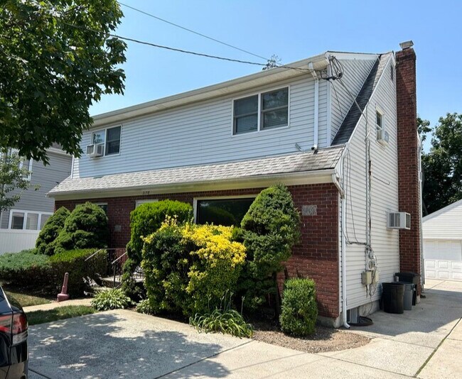 Plus de détails pour 2138 Wantagh Ave, Wantagh, NY - Bureau à louer