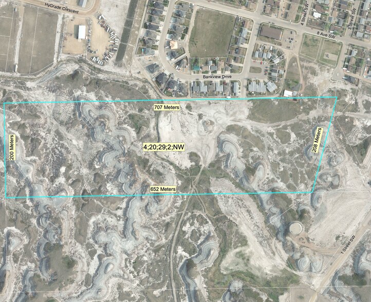 660 Elgin Hill Rd, Drumheller, AB à vendre - Photo du bâtiment - Image 2 de 21